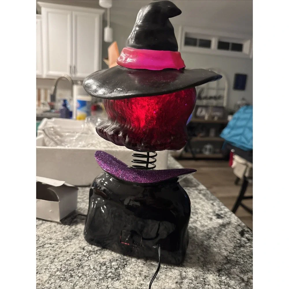Halloween Witch Bobblehead LED Lamp 12.6